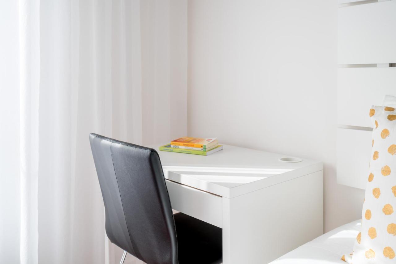 Central Family And Executive Apartment Lisbona Esterno foto