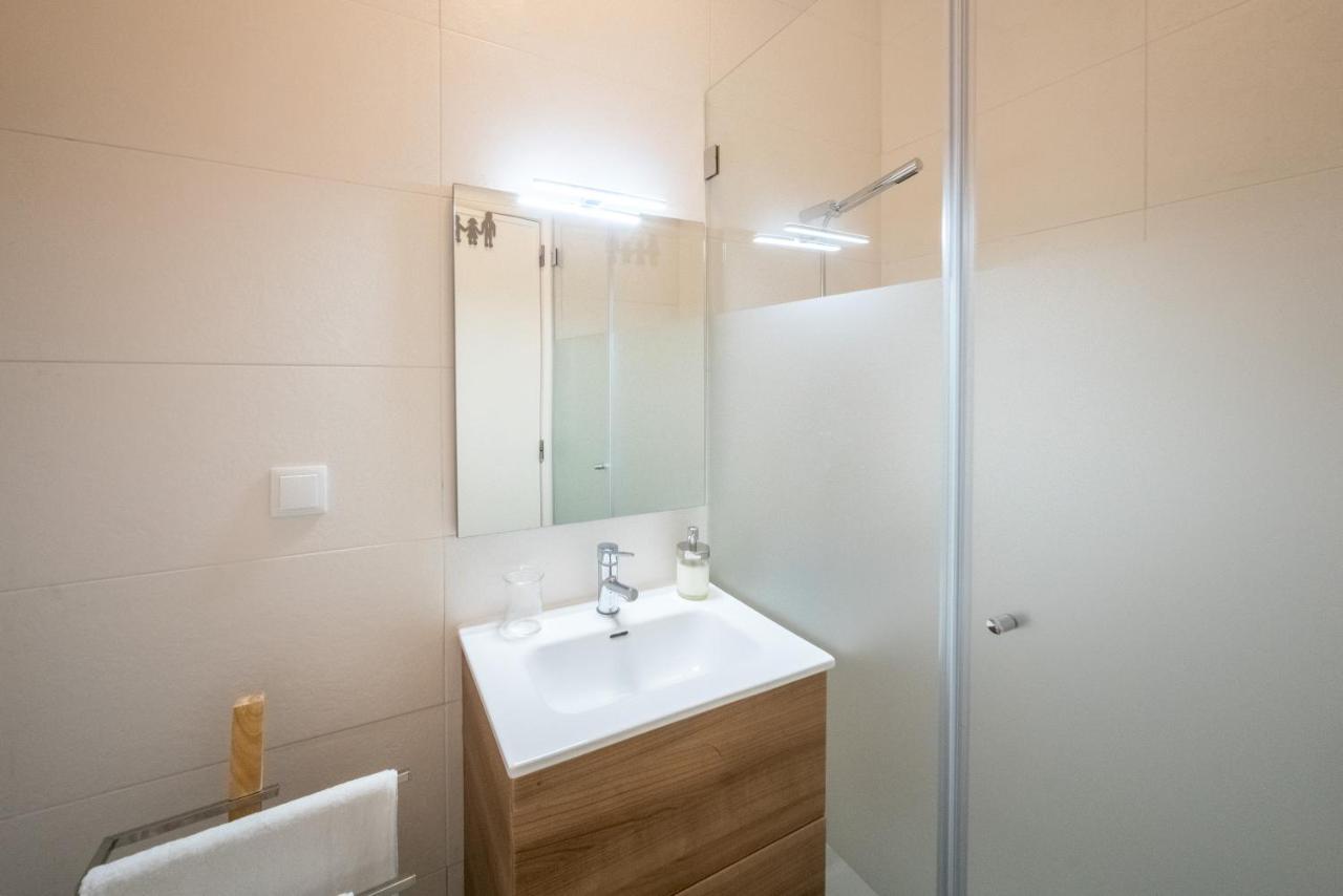 Central Family And Executive Apartment Lisbona Esterno foto