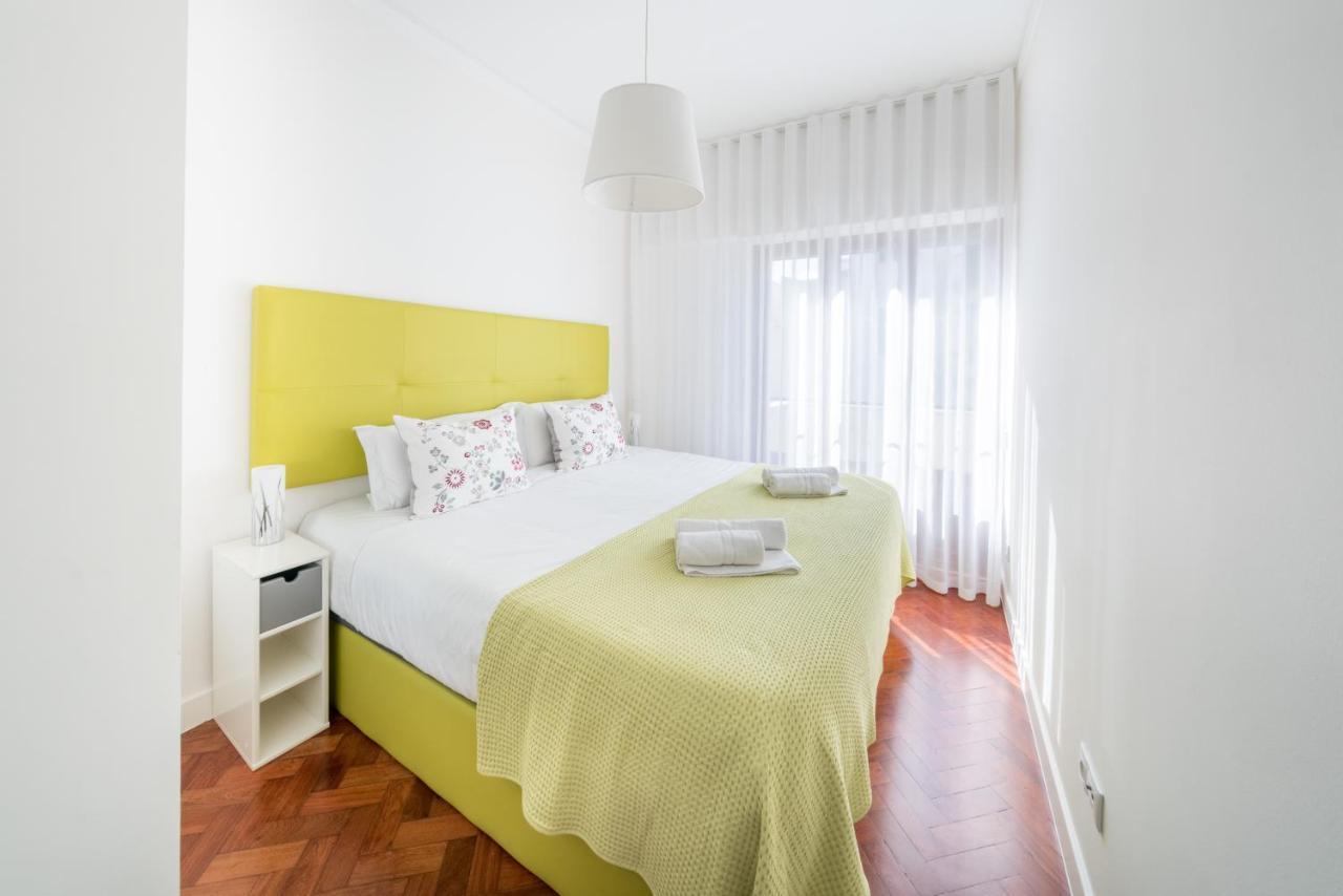 Central Family And Executive Apartment Lisbona Esterno foto